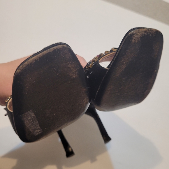Prada black satin embellished pumps size 40 - Picture 11 of 16